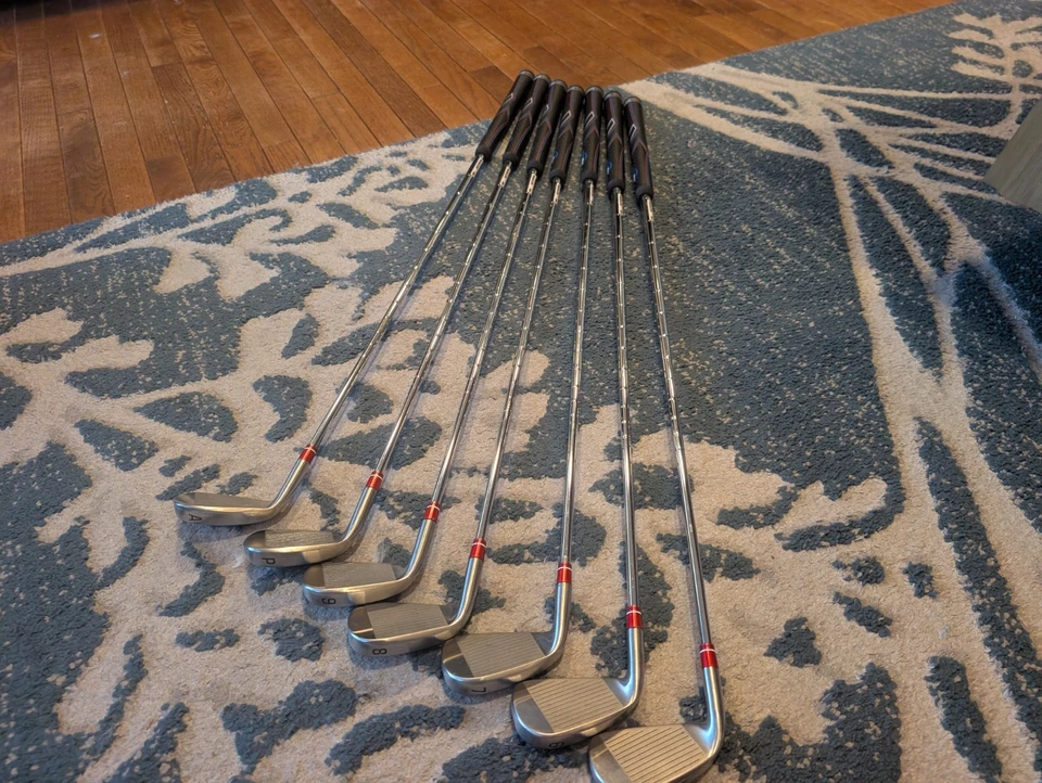 Sub 70 749 Iron Set 5-PW AW 2-degrees upright KBS Tour Lite Stiff Right +1-1/2" - Image 2 of 4