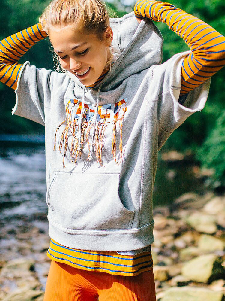 freeページ $128 NWT FREE PEOPLE SzL MOVEMENT FREESTYLE EMBROIDERED