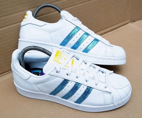 adidas shiny trainers
