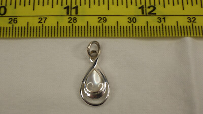 Vintage Sterling Silver 925 Pendant Mother of Pearl Teardrop Michael Anthony?