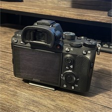 Sony Alpha a7 III Mirrorless Camera Body 24.2MP Black Interchangeable Lens