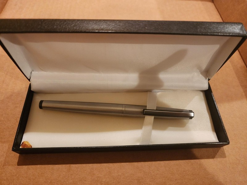GEHA 731 BRUSHED STEEL - NIB Fine 585 VINTAGE German fountain pen 1982 - 1985