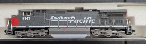 N Kato GE C44-9W Southern Pacific Rd# 8147 DCC listo usado | Zustand: Used