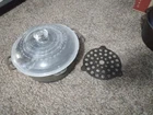 vintage wagner ware sidney o Cast Iron Dutch Oven Trivot  Glass Lid