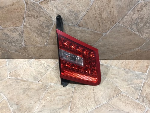 MERCEDES-BENZ E Coupe C207 Rücklicht hinten links A2078200364 2.10 23664864