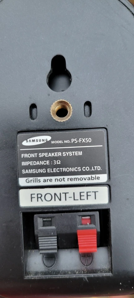 Alto-falantes Samsung PS-RX50 traseira esquerda e traseira direita, frente esquerda e centro - Imagem 3 de 3