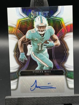 2022 Panini Select - Signatures Tyreek Hill #SIP-TH White Prizm /30 AUTO