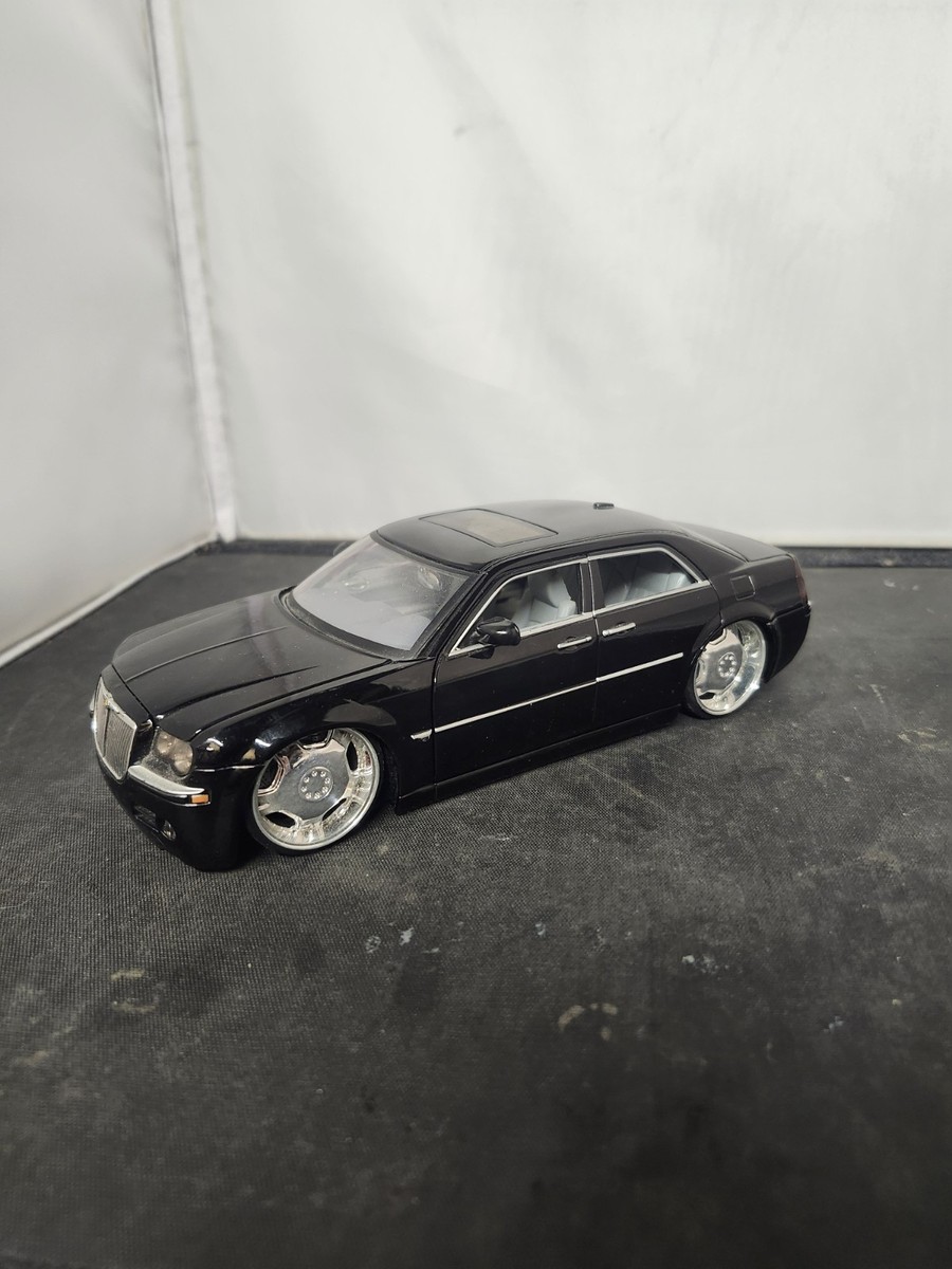ミニカー jada 1/18 Chrysler 300C DUB  CITY JADA DUB CITY BIG BALLERS CHRYSLER 300C 1:18 BLACK | eBay