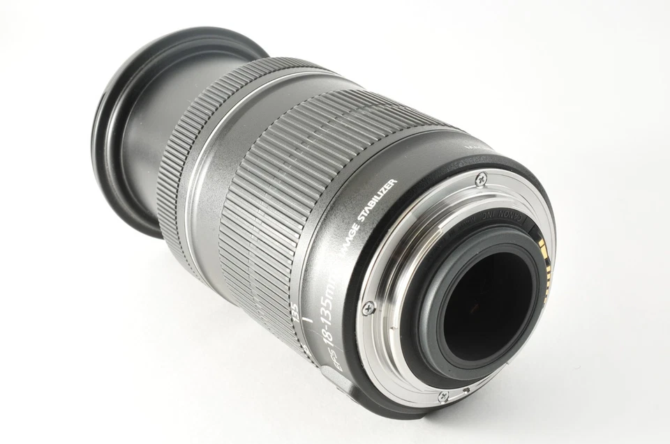 [N MINT]Canon EF S 18-135mm f/3.5 to 5.6 IS  Standard Zoom Lens from JAPAN#87 - Image 2 of 4