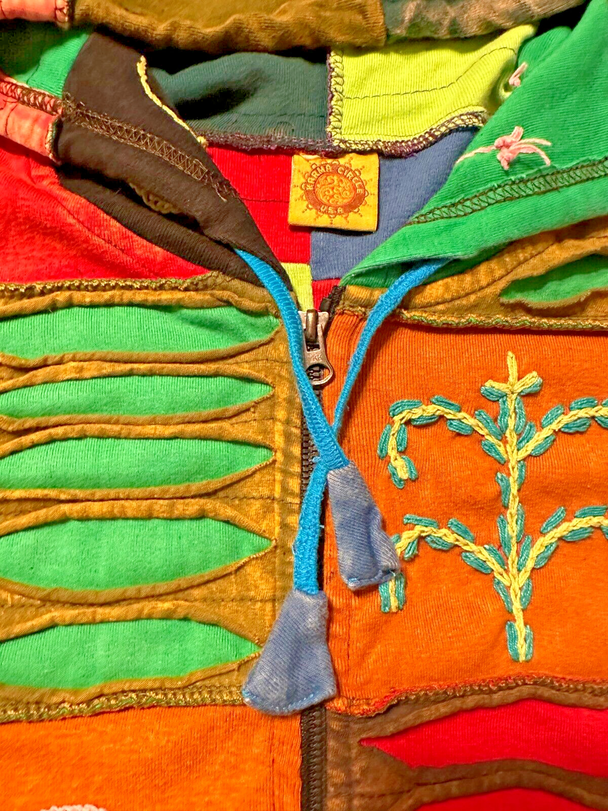 Karma Circle Slash, Patchwork, Embroidered, Zip U… - image 5