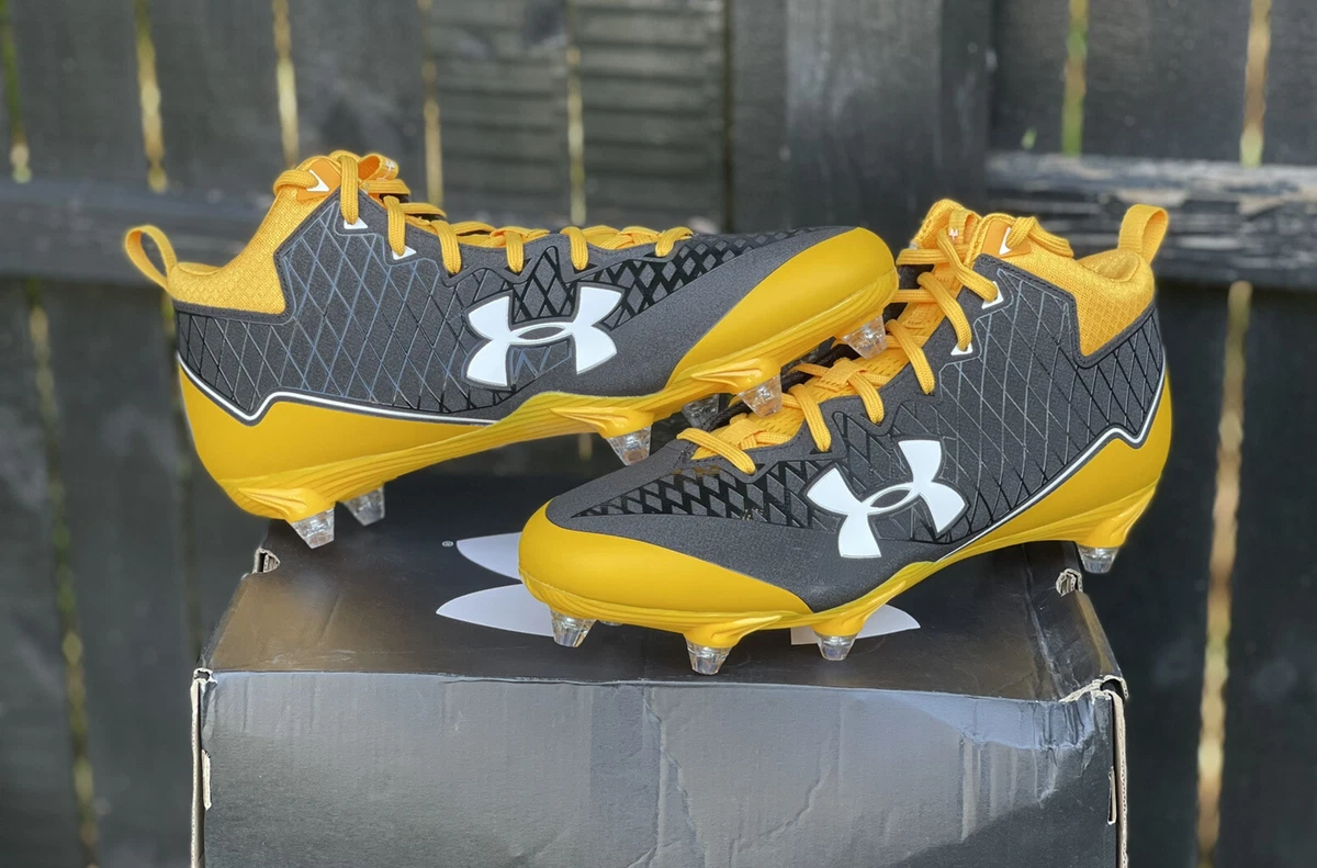 Under armour hotsell detachable cleats