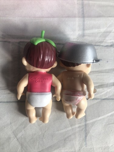 Baby Secrets Dolls Strawberry And Weaning Eating Baby With Tub - Picture 3 of 5