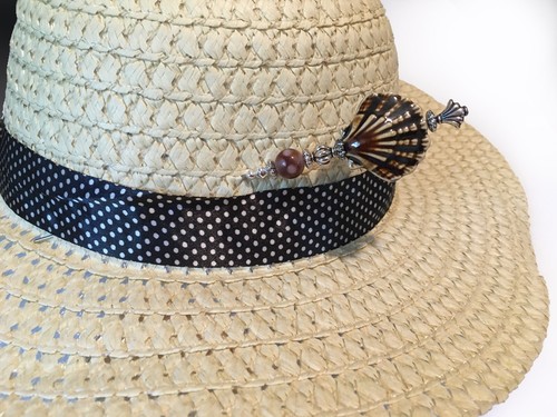 Hatpin with Hand made BROWN TAN Ceramic Sea SHELL in Silver Finish - Summer Fun - Picture 10 of 12
