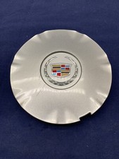 2010-2016 Cadillac Srx Oem Silver 18 7 Double Spoke Aluminum Wheel Center Cap