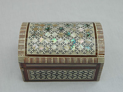 Egyptian Inlaid Mother of Pearl Jewelry Ring Box 2.25" # 754 