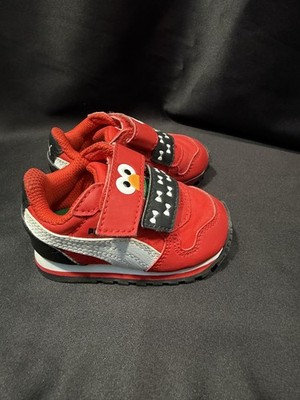 Puma Sesame Street ST Runner Elmo 4C  Used Condition