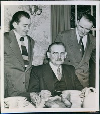 1952 Willem Drees John Carters Joseph Rourke Netherlands Premier Wirephoto 6X8