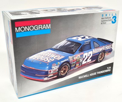Monogram 1/24 Ford Thunderbird Maxwell House Nascar Plastic Model Car Kit 