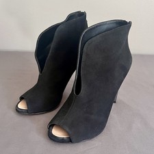 Vero Cuoio BCBG Maxazria Black Stiletto Ankle...