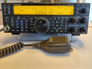 Kenwood TS 590SG 60m freigeschaltet werkstattgeprüft grundgereinigt.
