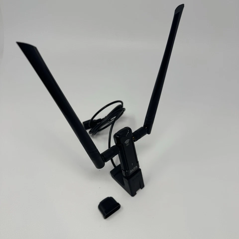 Alfa AWUS036AC AC1200 Dual-Band USB 3.0 WiFi Adapter 300Mbps/867Mbps High Gain - Image 2 of 4