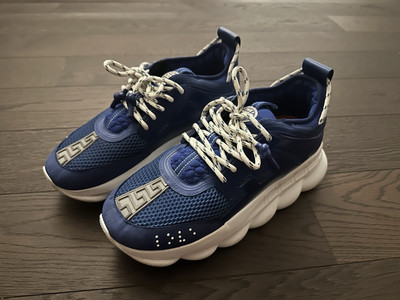 Versace Chain Reaction Sneaker Blau 44