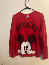 Mickey Mouse Red Disney Crew neck sweatshirt Juniors L 11-13 Mickey Peeking