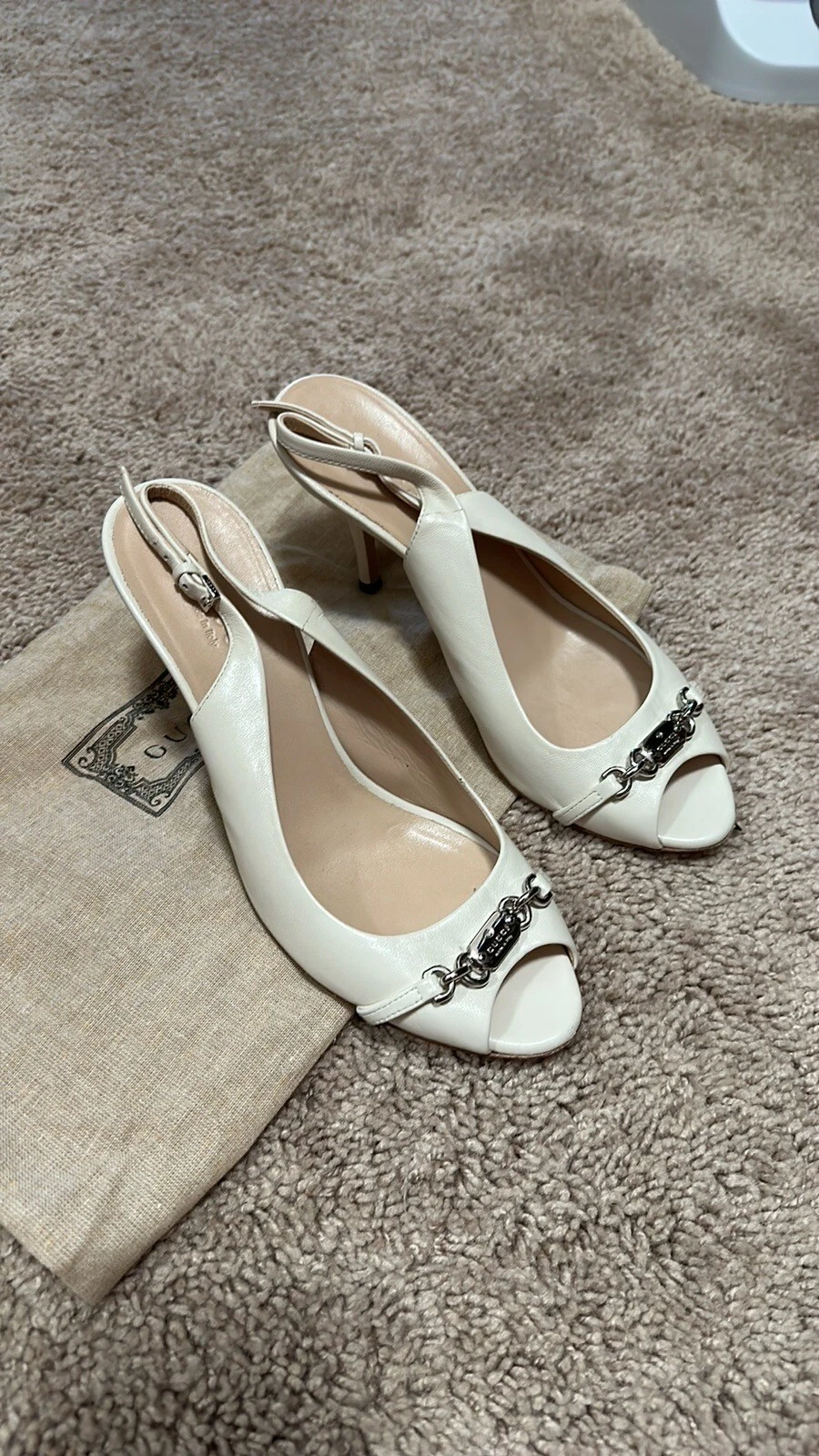 Gucci sandales vintage talon orteils ouverts cuir talon moyen beige taille EU 36 1/2 occasion