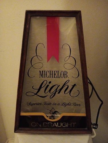 VINTAGE MICHELOB LIGHT ON DRAUGHT  BEER LIGHT UP SIGN MAN CAVE