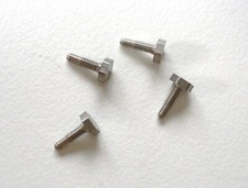 HO 4 VIS DE PRECISION POUR EMBIELLAGE DE LOCOMOTIVES DE MARQUE JOUEF .