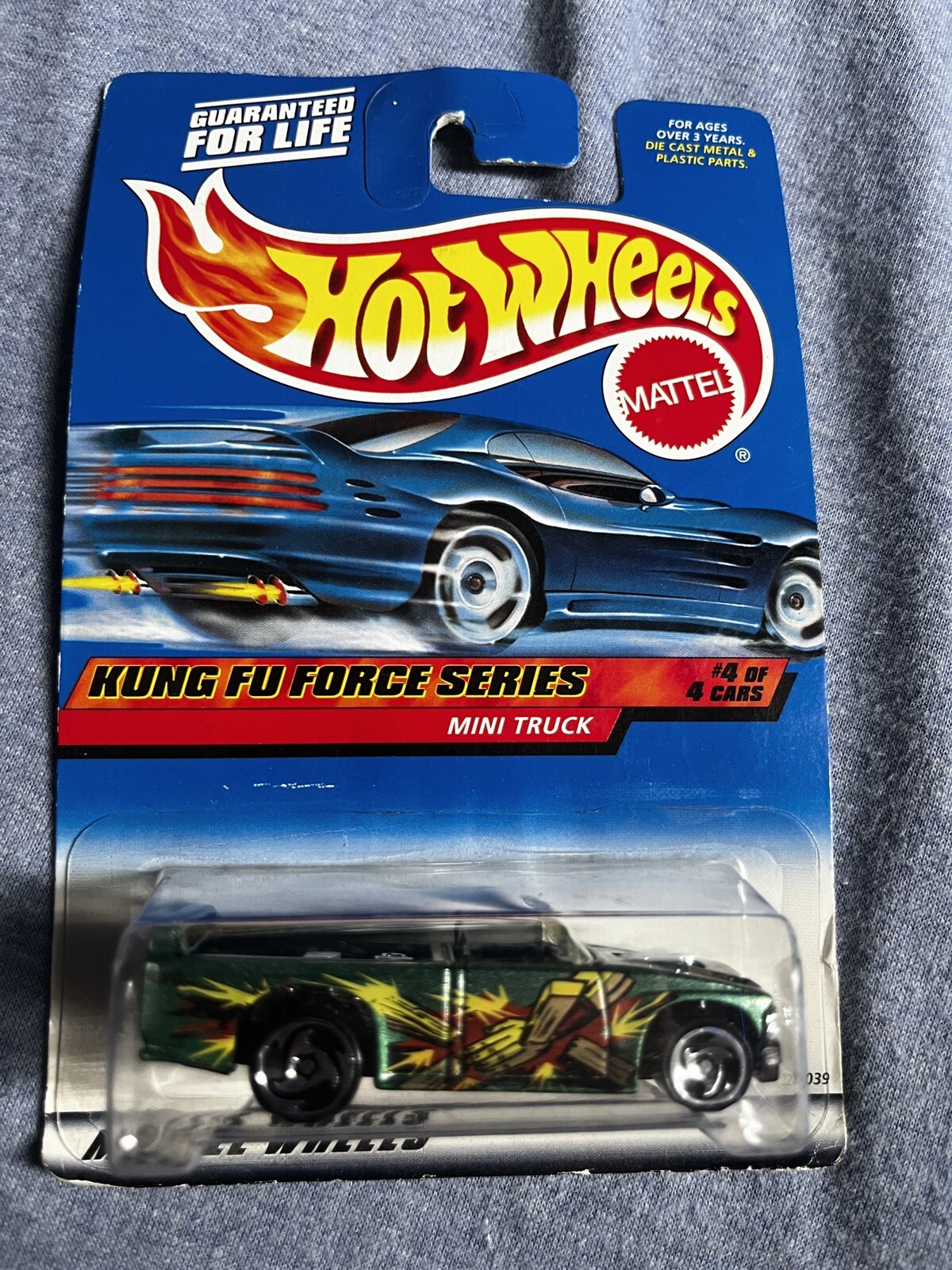Hot Wheels 2000 MINI TRUCK #036 Kung Fu Force Series 4/4 Metallic Green 26039