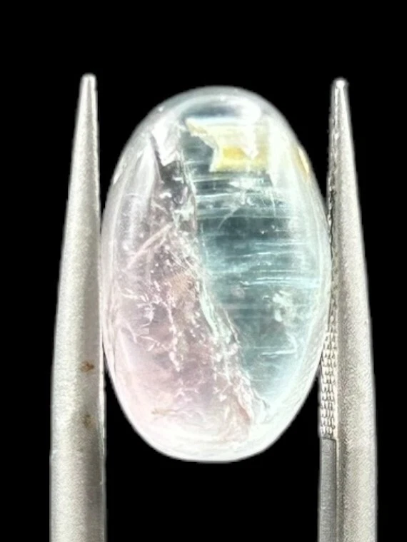 "Radiant Beauty: 9.65 Carat Bicolor Tourmaline Cabochon - A Captivating Gemstone - Image 3 of 4