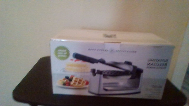 belgian waffle maker rotating