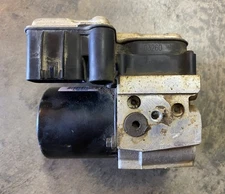 04 05 2004 BUICK RAINER GMC ENVOY TRAILBLAZER ABS PUMP 13567138 FAST SHIP
