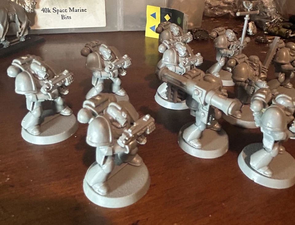 Warhammer 40K Space Marines X 10 Tactical Squad 2nd Edition Plastic OOP - Image 4 of 4