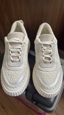 Dolce Vita Dolen Women's Vanilla Pearl-Embellished Platform Sneakers Size 9 -EUC