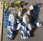 G.I. JOE HASBRO - 1/6 12" UNIFORM SET WITH WEAPON - UNKNOWN IF COMPLETE
