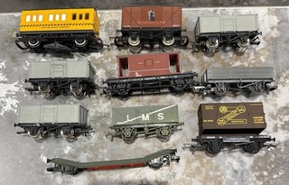 OO Gauge 10 Mixed Freight Wagons