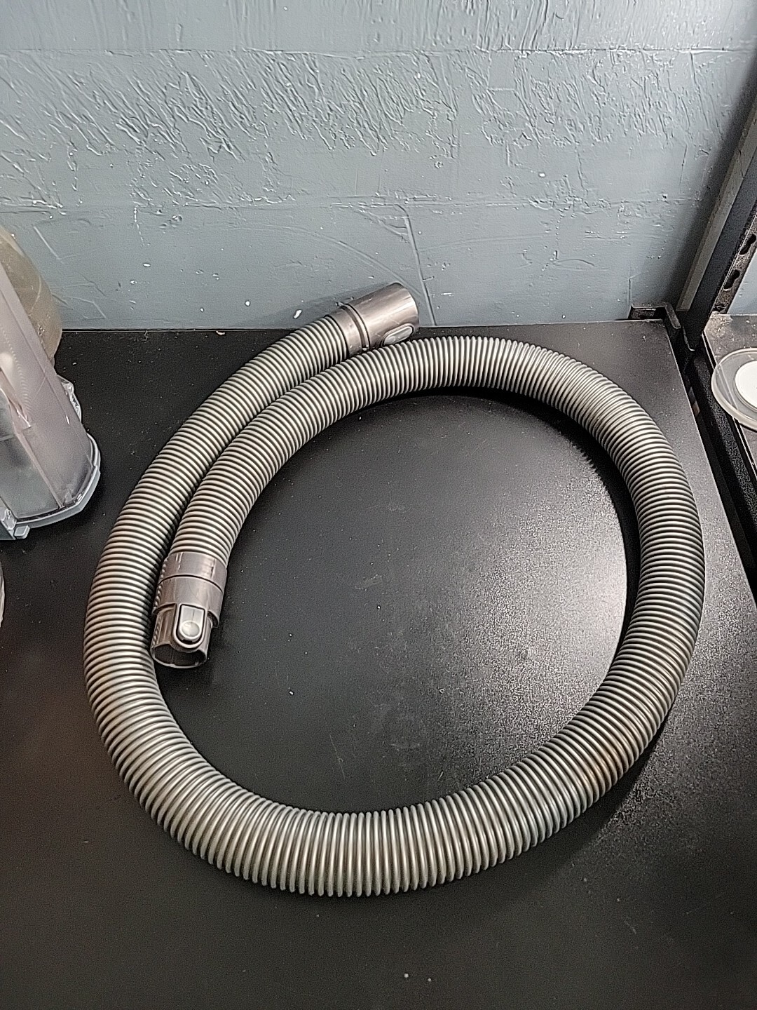 Dyson DC39 Vacuum Hose AssemblyGenuine Replacement Part INSTITUTO