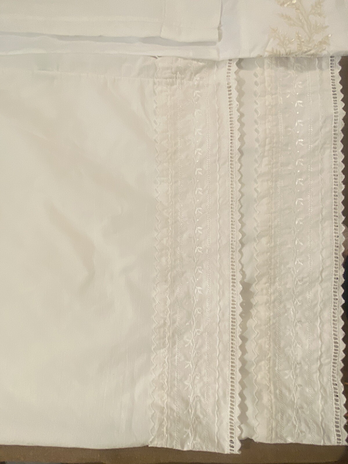 vintage embroidered pillowcases Lot Of 4 eBay