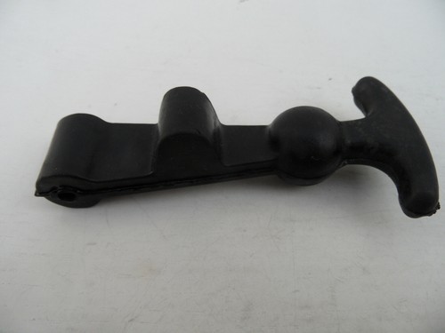 unbenutzter originaler DDR Haubengummi Motorhaubengummi Traktor Anhänger HP IFA