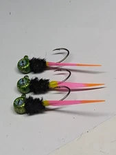 Hand tied crappie jigs 1/16 ounce wedge tail