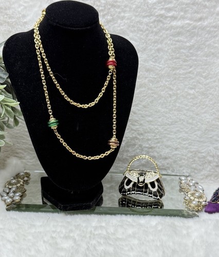 Roar Brand Magnetic 🧲 clasp Vintage Necklace