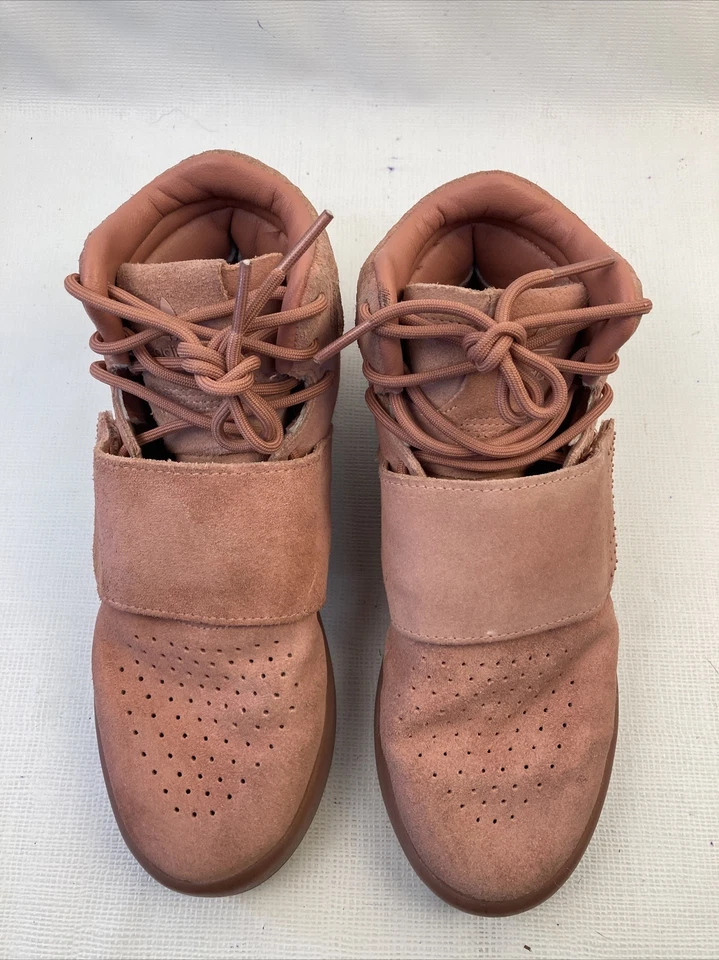 Tenis Adidas Originales Correa Tubular CG5090 Gamuza Rosa Alto Talla 4 Usados en Excelente Condición Foto 3 de 4