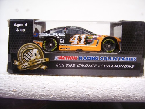 2014 #41 KURT BUSCH STATE WATER HEATERS ACTION - Picture 3 of 3