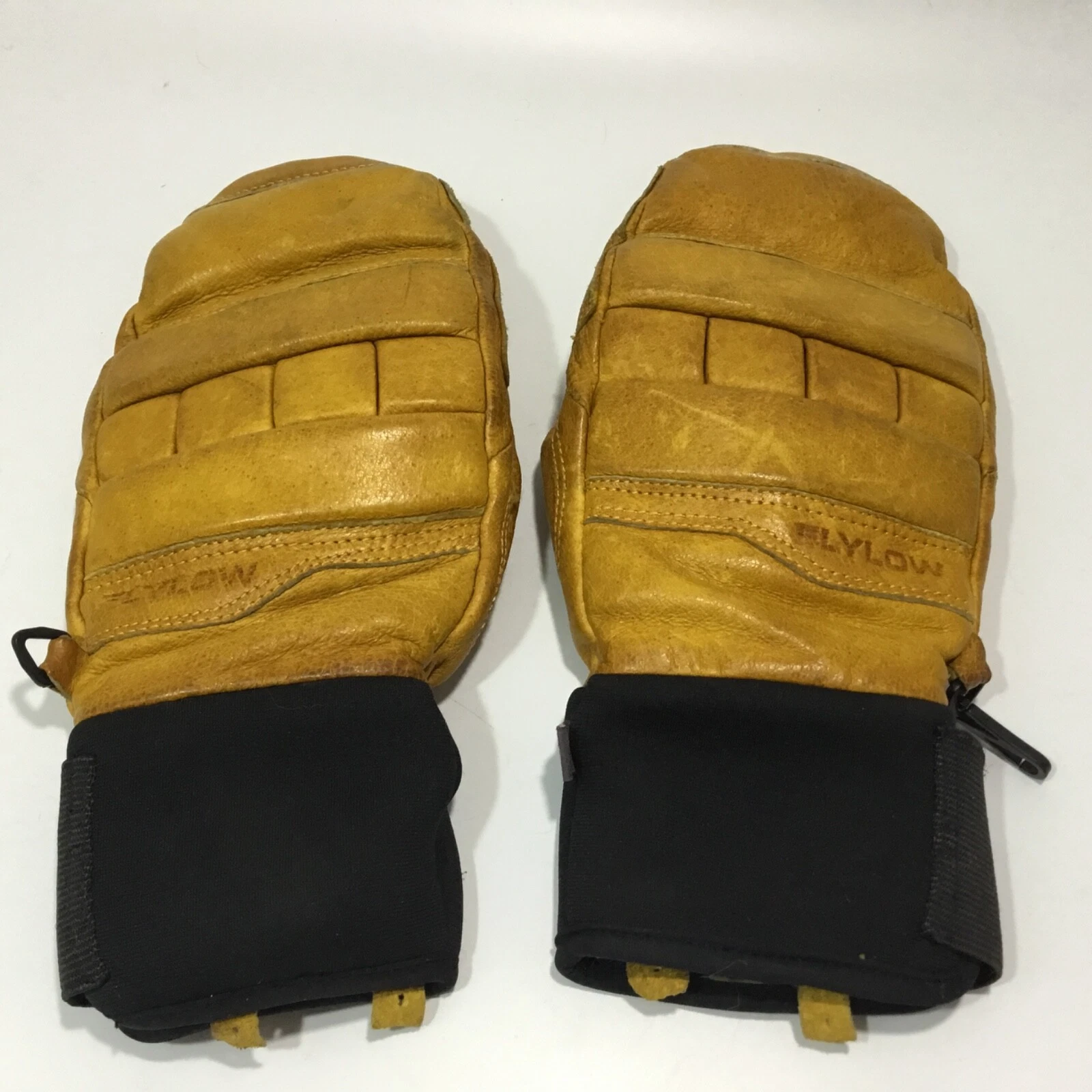 flylow leather permaloft lined snowboarding skiing 