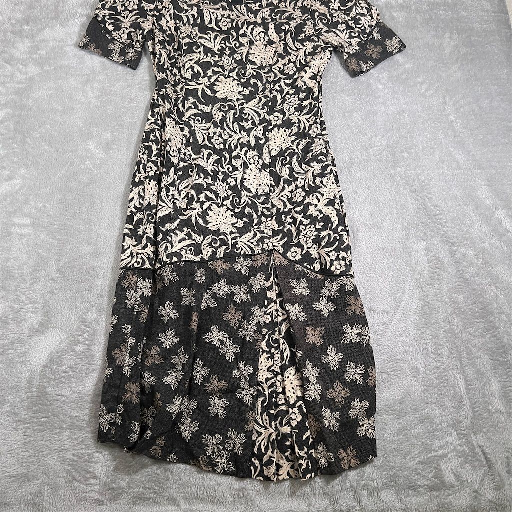 Tori Richard Golden Monarch ムームー　フラダンス Vintage Ruffle Mumu Hawaiian Dress by Tori Richard Golden