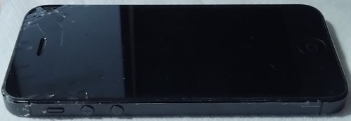 Apple iPhone 5 A1429 – Grey – 16GB (Cracked Screen, For Parts Only, working) - Picture 3 of 8