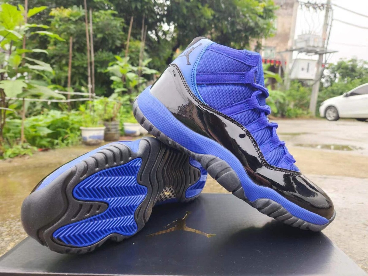 Nike Air Jordan 11 Retro Blue Black CT8012-400 Mens Size