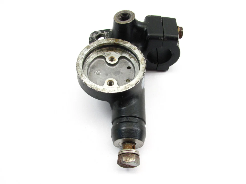 1979 SUZUKI 79 GS425 GS 425 GS425EN - MASTER CYLINDER BODY WITH PISTON - Image 2 of 4